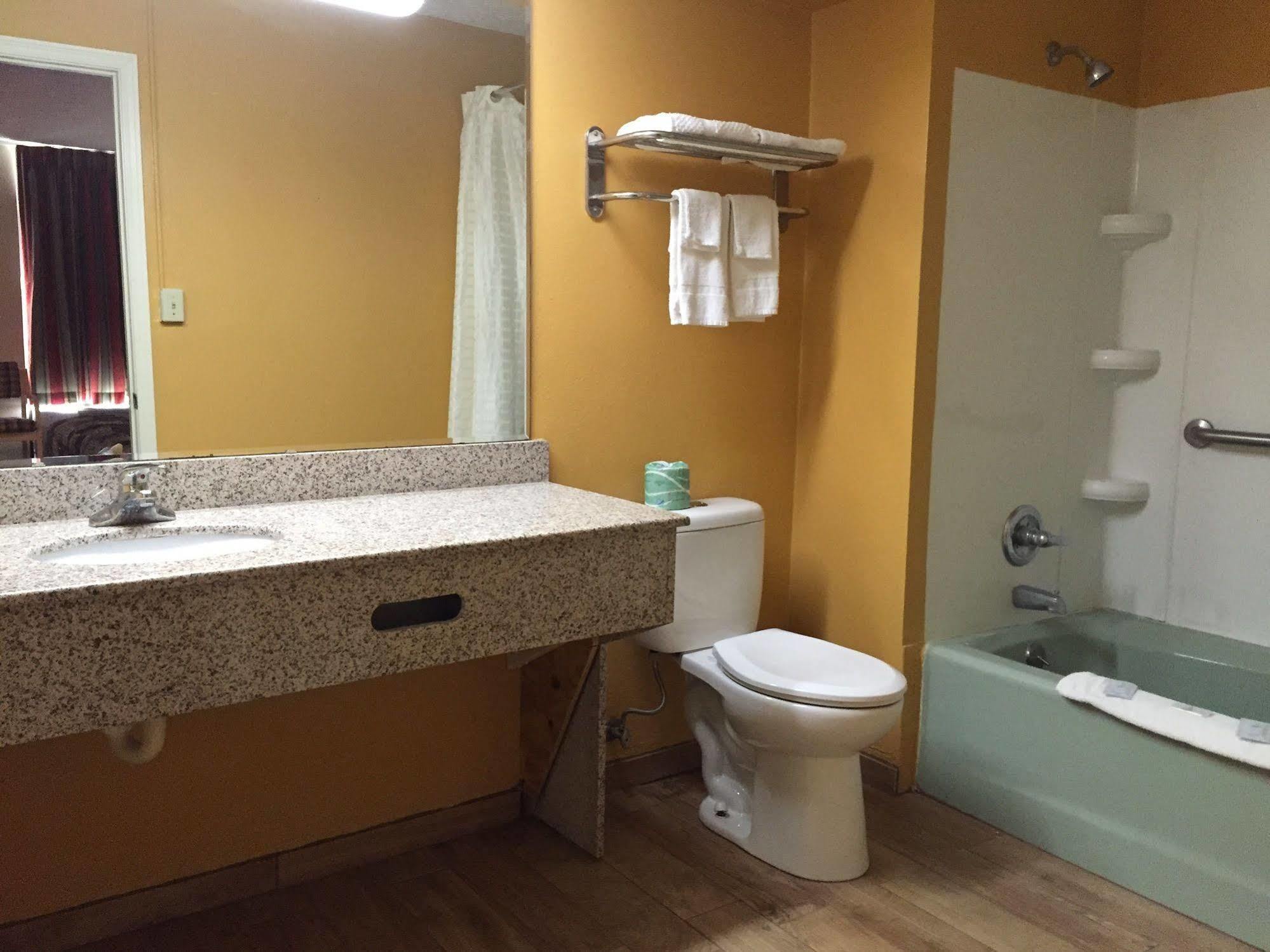 Parkway Inn Morristown Zewnętrze zdjęcie