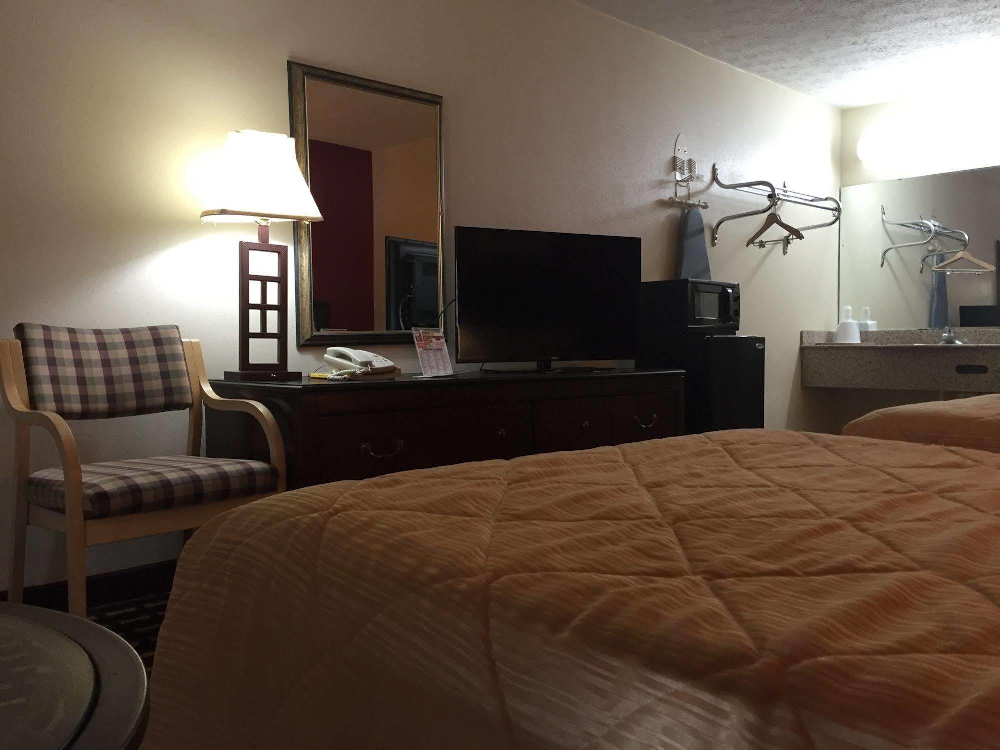 Parkway Inn Morristown Zewnętrze zdjęcie